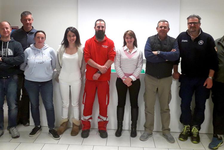 I partecipanti al corso per l'uso del defibrillatore