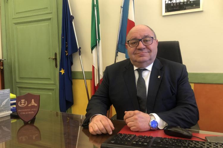 Il sindaco di Biella Claudio Corradino