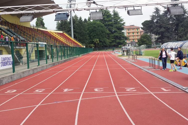 La pista d'atletica dello stadio La Marmora-Pozzo (foto: www.fidalbiellavercelli.it)