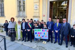 Il Ministro giuseppe Valditara durante la vista alle scuole di Biella
