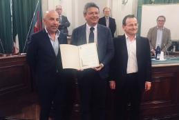 Da sinistra Massimo Zucca, il sindaco Marco Cavicchioli e Luca Rossetto